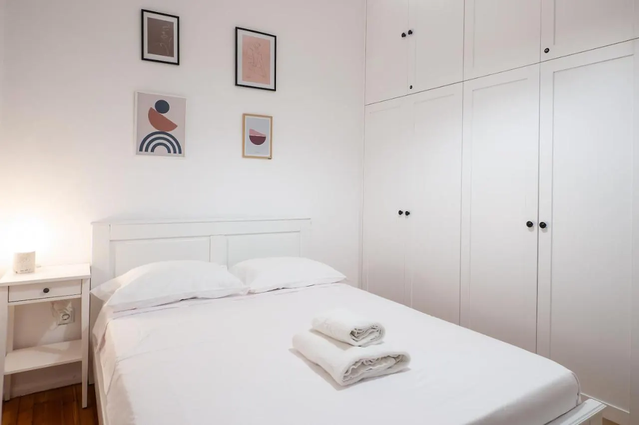 סלוניקי Ikos Central Spacious Apartment